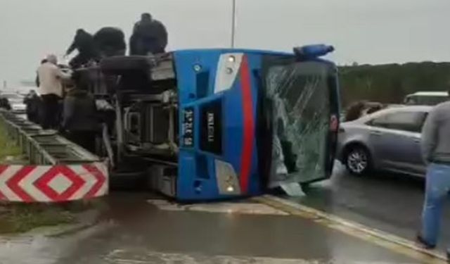 Cezaevi Nakil Aracı Devrildi: 2'si Ağır 19 Yaralı