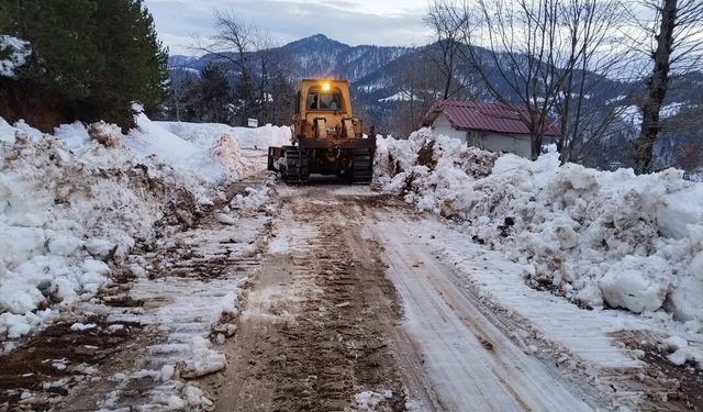 Kastamonu'nun ilçesinde 25 köy yolu ulaşıma açıldı