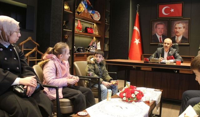 Ağlı’da çocuklar sordu, Başkan Ergin yerel yönetimleri anlattı