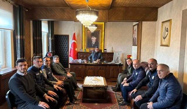 Kastamonu'nun ilçesinde 6 karla mücadele personeline takdir!