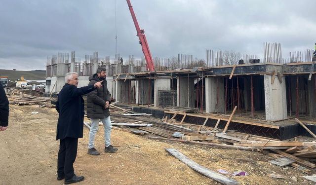 Kastamonu'nun ilçesinde 2. Etap TOKİ şantiyesinde yerinde inceleme