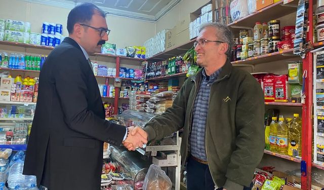 Taşköprü'de esnaf ve vatandaşlarla sohbet etti: Taleplerini dinledi