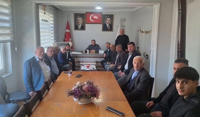 AK Parti Taşköprü’de muhtarlarla buluştu: Yerel gündem masaya yatırıldı