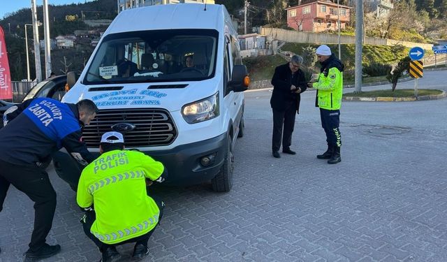 Bozkurt’ta okul servisleri mercek altında