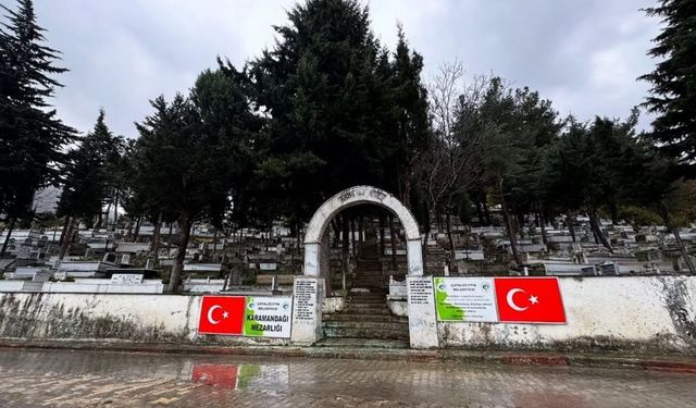 Çatalzeytin’de Arife Günü Kabristan Buluşması