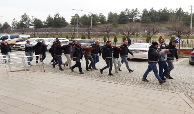 Kastamonu'da 6 kişi adliyeye sevk edildi: Midede uyarıcı madde sevkiyatı Kastamonu'da son buldu
