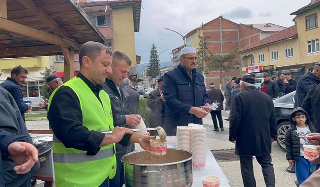 Kastamonu'da Bayramın Tadını Ekşili Pilav Verdi