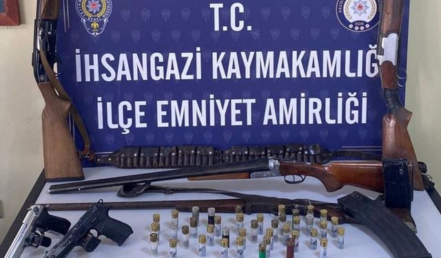 Kastamonu'da ruhsatsız silah ve fişek ele geçirildi