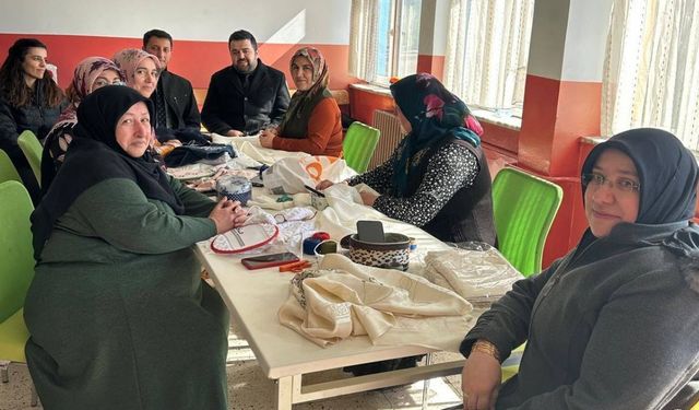Kastamonu’nun ilçesinde Lefkara İşi kursu ilgi odağı oldu