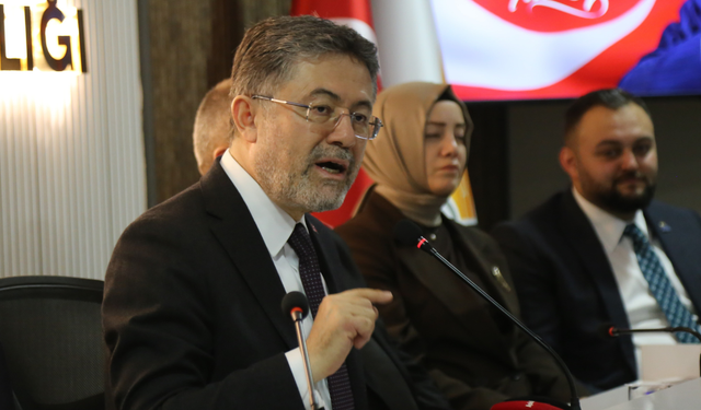 Yumaklı Kastamonu’da mesaj verdi “Cumhurbaşkanı Erdoğan Sayesinde Türkiye Huzur Adası”