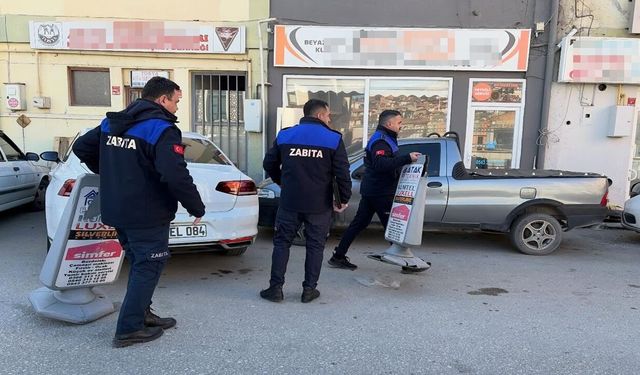 Kastamonu’da zabıtadan esnafa uyarı: Zabıta hepsini tek tek kaldırıyor!