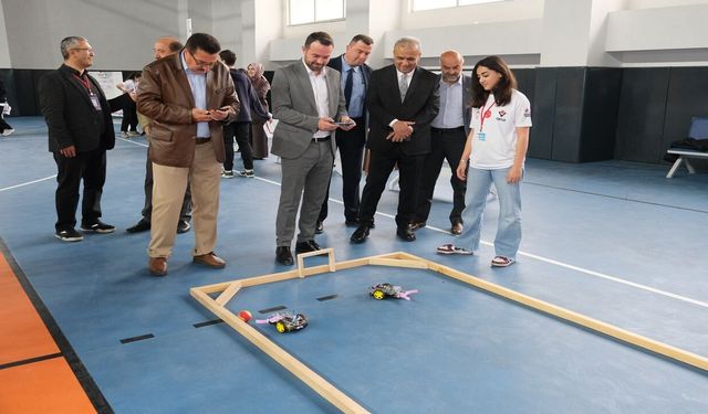 Bozkurt’ta 4006 TÜBİTAK Bilim Fuarı açıldı