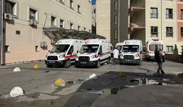 Düğün salonunda kurulan alkol masasında kan aktı: 1 yaralı