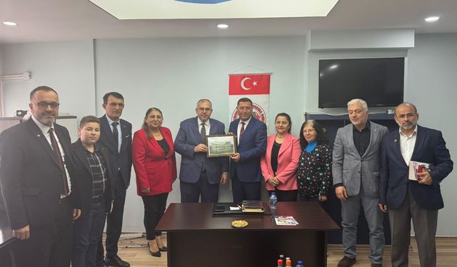 KAL-DER'e önemli ziyaret: Milletvekili Çalışkan Kastamonu'ya destek sözü verdi