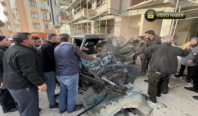 Kastamonu'da ekmek taşıyan araçlar çarpıştı: Feci kazada yaralı sayısı yükseldi