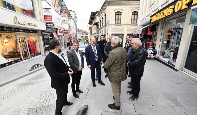 Kastamonu Valisi Dallı esnaf ve vatandaşlarla buluştu