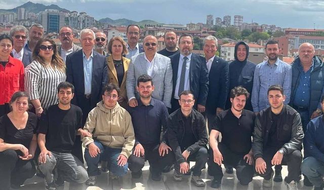 Başkan Arslan, Ankara’daki Taşköprülü öğrencilerle buluştu