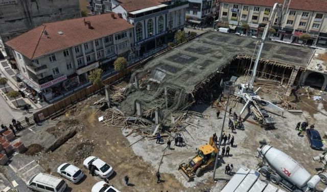 Beton dökümü sırasında kalıp çöktü: 1 işçi yaralandı