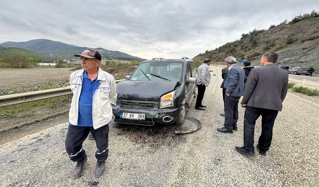 Hanönü’nde trafik kazası: İki araç çarpıştı!