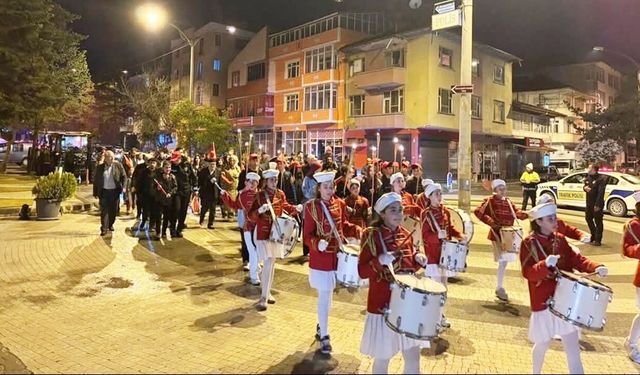 İhsangazi’de 19 Mayıs coşkusu: Fener alayıyla bayram kutlandı