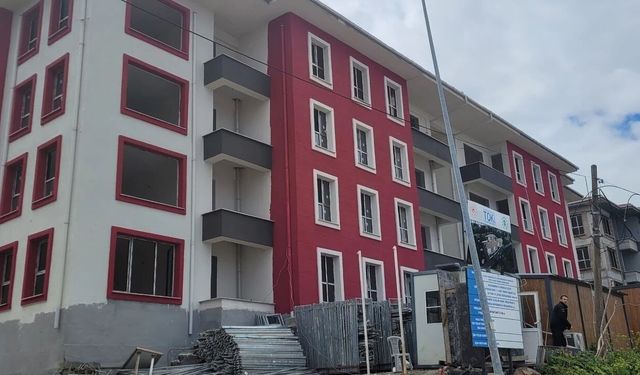Kastamonu’da yarım kalan TOKİ inşaatı yeniden başladı
