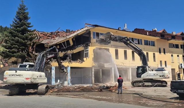 Kastamonu’da yıkım başladı: Yeni Yaşam Merkezi yapılacak