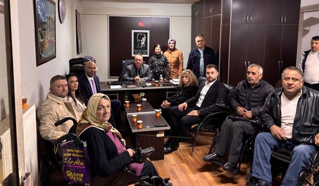 Kastamonu’da AK Parti heyetinden anlamlı ziyaret
