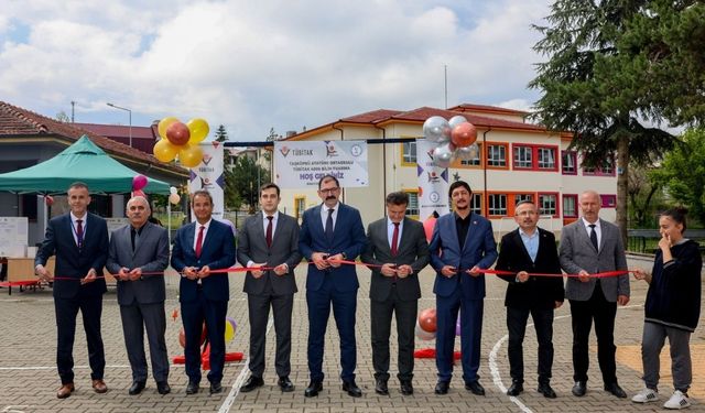 Taşköprü’de bilim fuarı heyecanı: Öğrenciler projelerini sergiledi