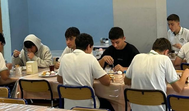 Taşköprü’de eğitimde sıcak buluşma: Müdür Şirin öğrencilerle kahvaltıda buluştu
