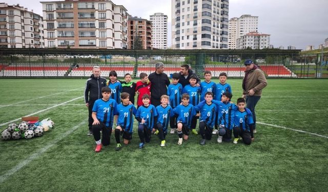 Taşköprü’nün minikleri lige fırtına gibi başladı