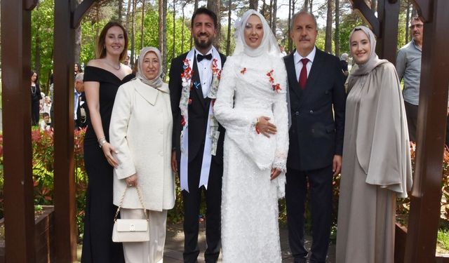 Kastamonulu çifte Beykoz'da görkemli düğün