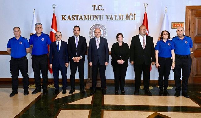 Kastamonu’da Vali Dallı, Ceza İnfaz personelini kabul etti