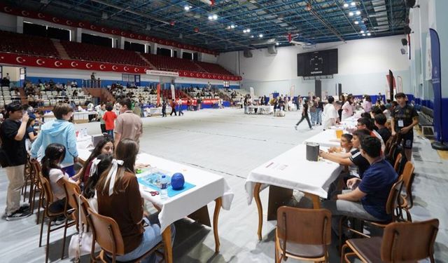 Kastamonu’da genç mucitler projelerini sergiledi