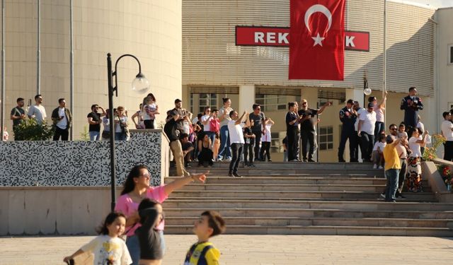 Türk Yıldızları Kastamonu’da nefes kesti! Prova uçuşuna büyük ilgi