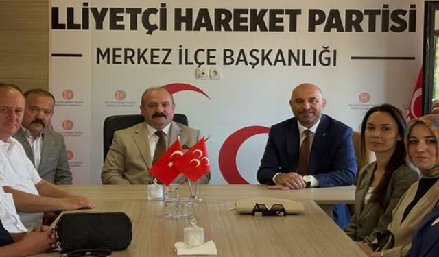 Kastamonu'da, CHP bölünürken AK Parti ve MHP safları sıklaştırdı