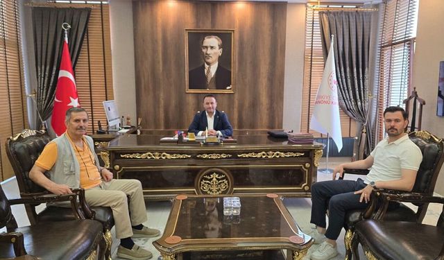 Hanönü’nde baba oğul gazeteciden anlamlı ziyaret