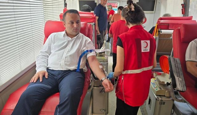 Hanönü’nde anlamlı kampanya: Kaymakam Uslu da kan bağışladı