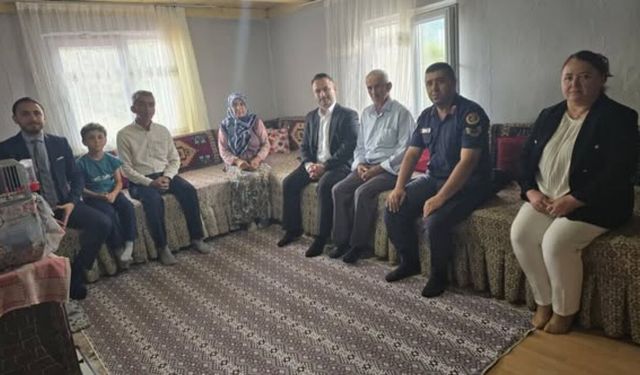 Hanönü'nde gönüllere dokunan ziyaret: Kaymakam Uslu gaziyle bir araya geldi