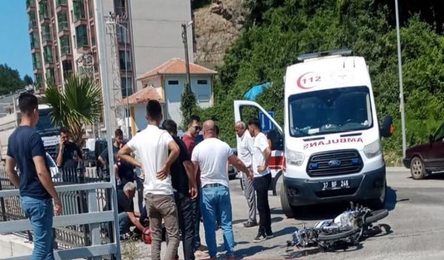 İnebolu’da trafik kazası: Motosiklet ile pikap çarpıştı