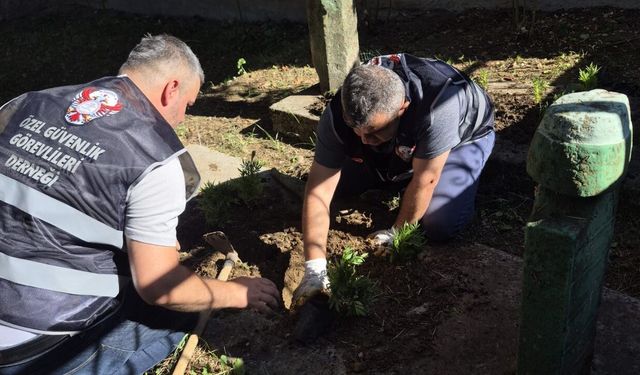 Kastamonu'da tarihi türbe için örnek çalışma: Özel Güvenlik Görevlileri Derneği'nden anlamlı etkinlik