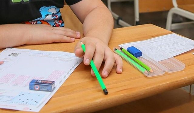 LGS tercih döneminde öğrencilere büyük destek: MEB danışmanlık hizmetini başlattı