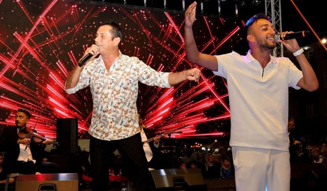 Furkan Can ve Hasan Yılmaz konserleri Taşköprü’yü ayağa kaldırdı