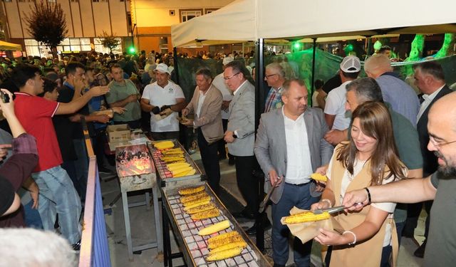 Bozkurt'ta 'Mısır Şenliği' yapıldı: Halk mısıra doydu