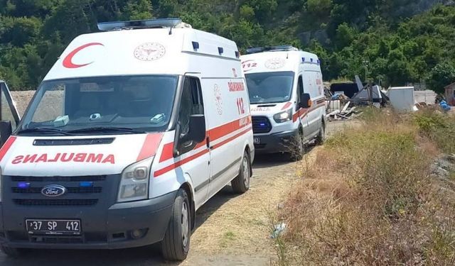 İnebolu’da korku dolu anlar: 3 kişi ölümden döndü