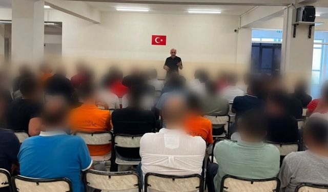 Kastamonu’da hükümlülere topluma uyum semineri