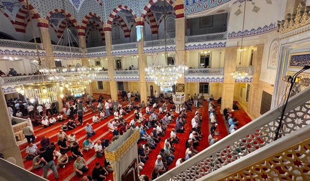Kastamonu’da Mevlid Kandili gecesi dualarla idrak edildi