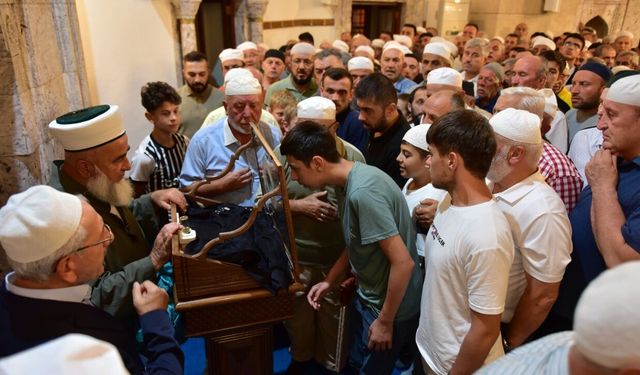 Kastamonu’da Mevlid Kandili’nde Sakal-ı Şerif’e yoğun ilgi