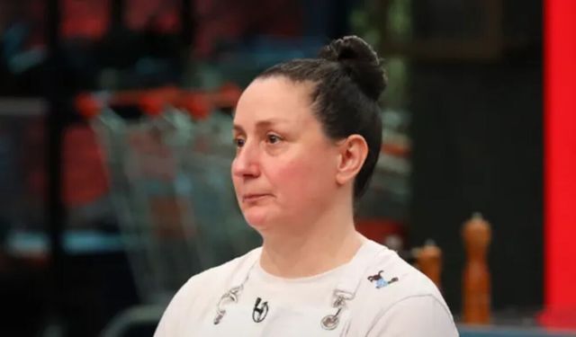 MasterChef'te duygusal gece! Mehmet Şef'ten elenen Gül'e anlamlı destek