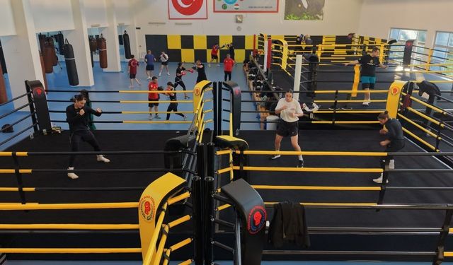 Milli yumruklar Kastamonu’da Akdeniz Oyunları’na hazırlandı