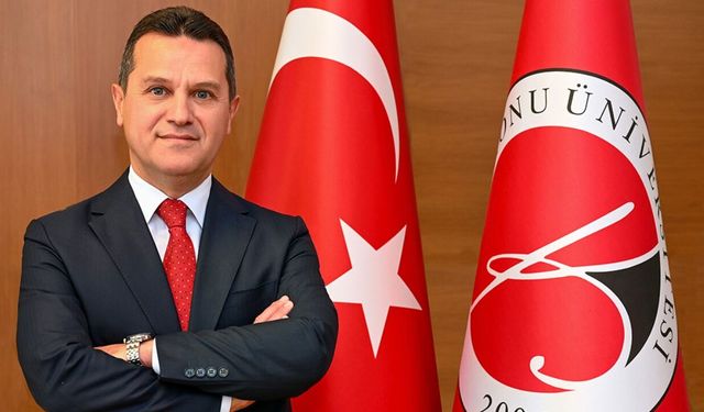 Kastamonu Üniversitesi Rektörü Prof. Dr. Topal'dan yeni öğrencilere mesaj var